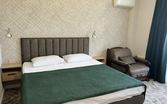 Stolitsa Hotel