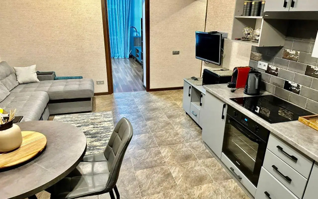 Квартира Уютная и Просторная Трехкомнатная