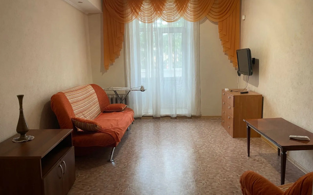 Квартира на Ноградской 32