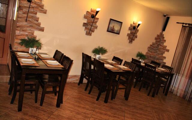Kedr Hotel