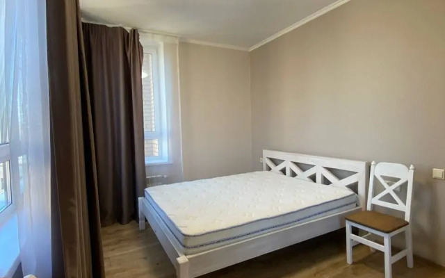 Sovremennaya Udobnaya V Tsentre Flat