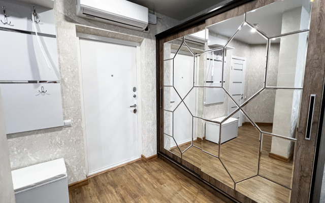 Morskaya Simfoniya v Kurortnom Gorodke Flat