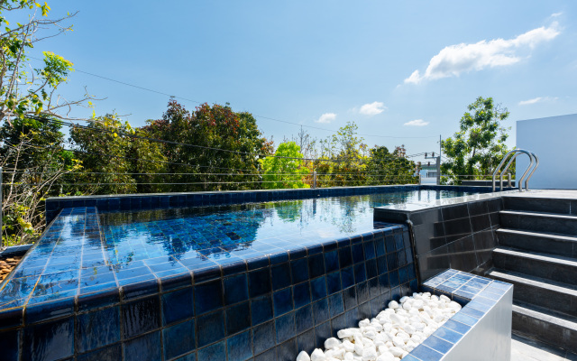 Laguna Park 4BR with Pool by NLA Villa
