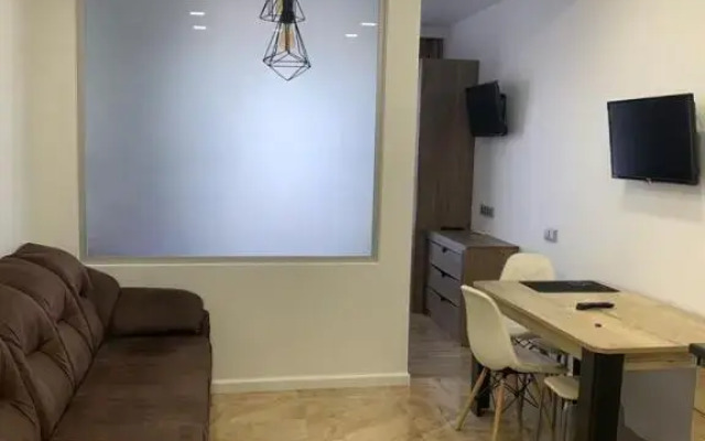 Yalta Almaz Apartments 10