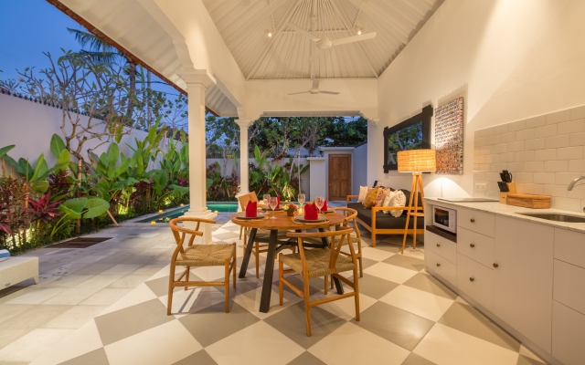 CJ Seminyak Villa