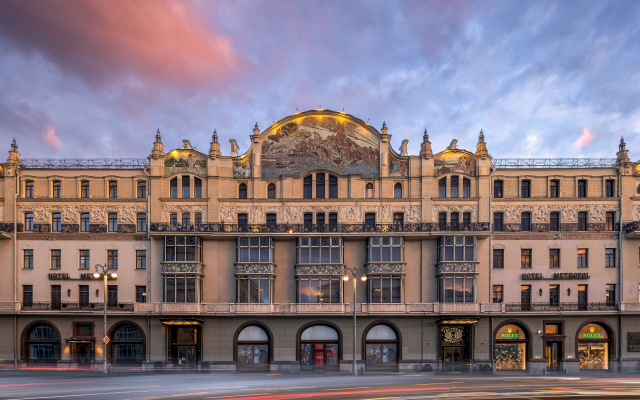 Отель Метрополь