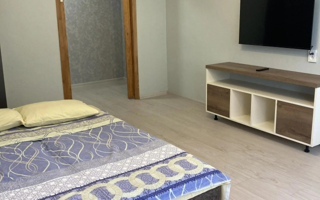 Квартира Двухкомнатная Калининград ул. Горького 151