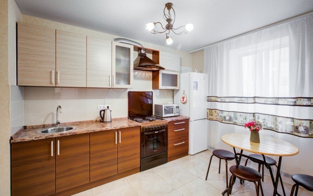 Апартаменты на Переверткина 1/4