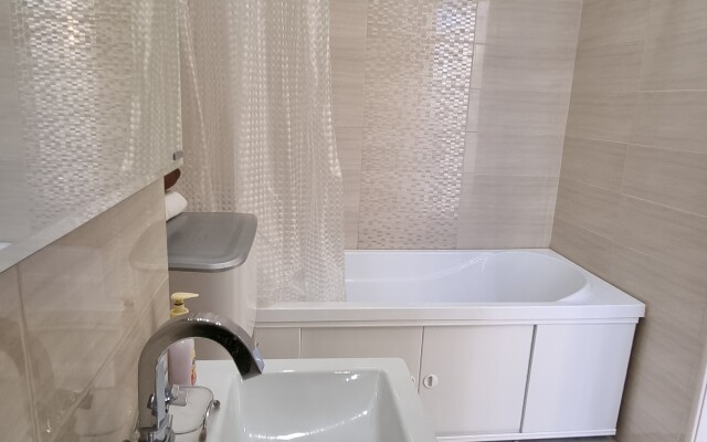 Moskovskaya 99 Flat