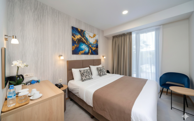 Brooch Boutique Hotel