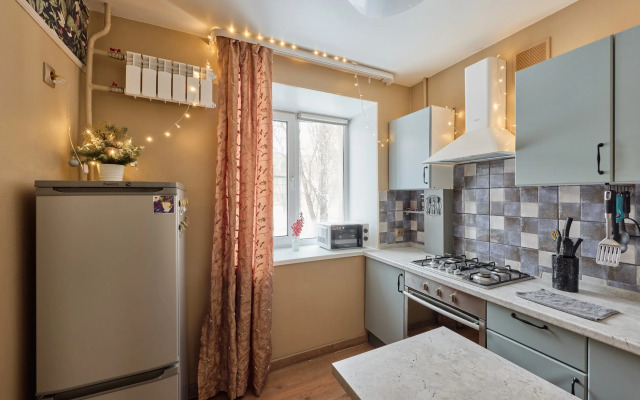 Malysheva Bazhova 3 Komnaty UGMK Lodging house
