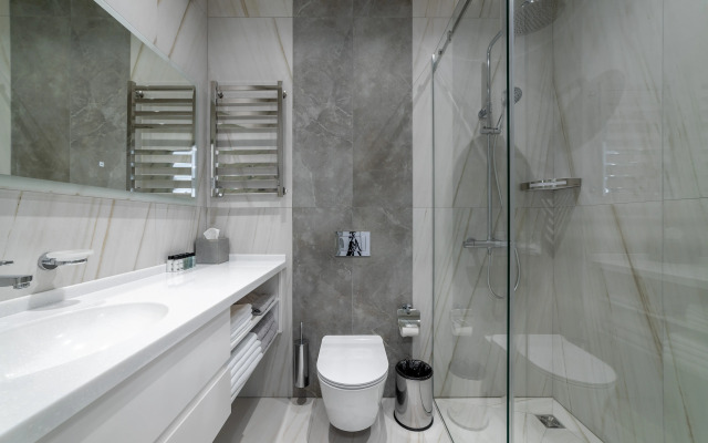 Apartments Luchezarny 1