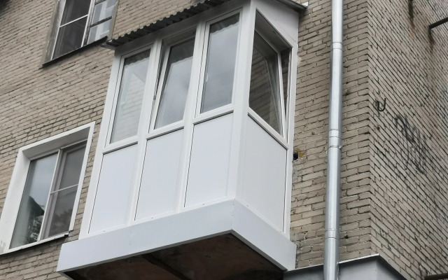 Kvartira Krasivaa Stalinka na Plosadi Maakovskogo