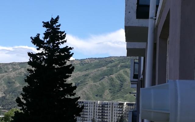 Isani Apartments