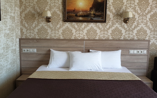 Celentano Mini-Hotel
