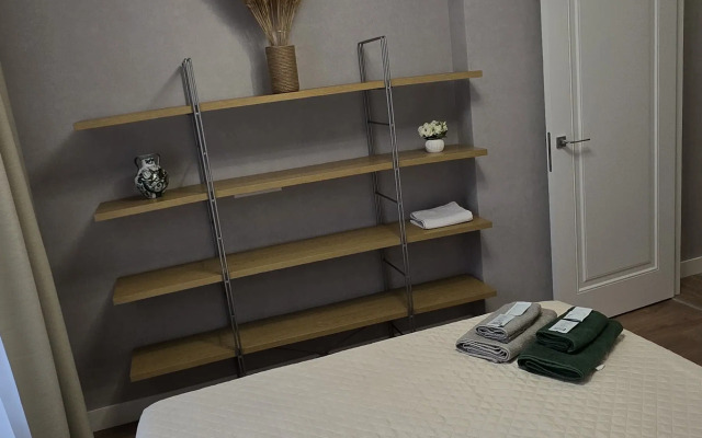 Квартира Шикарная двухкомнатная у Мещерского парка