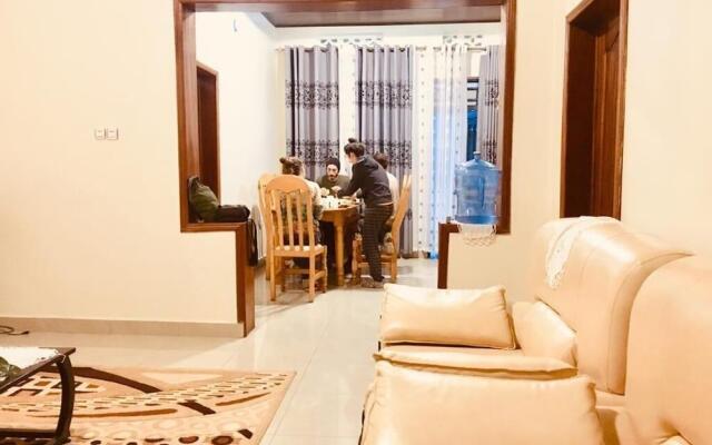 Virunga Homestay & Campsites
