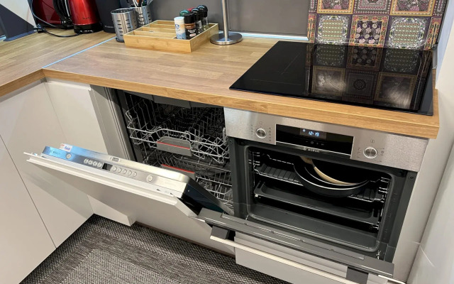 Апартаменты 312 Двухуровневые Крымская 3/4