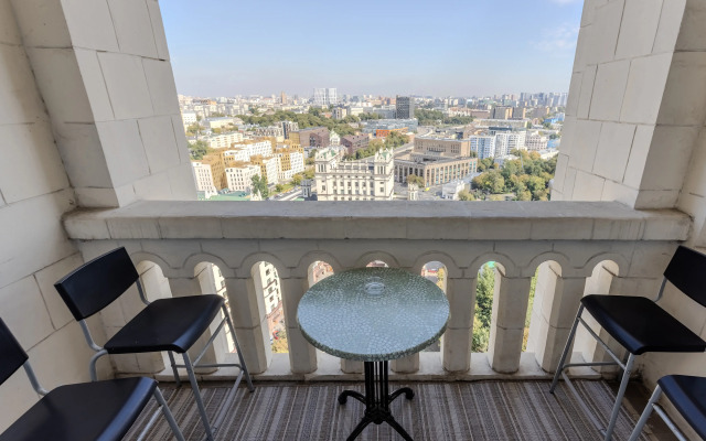 Апартаменты Улучшенные на 21 Этаже