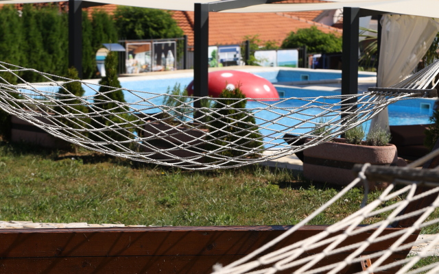 Отель Alexander Resort