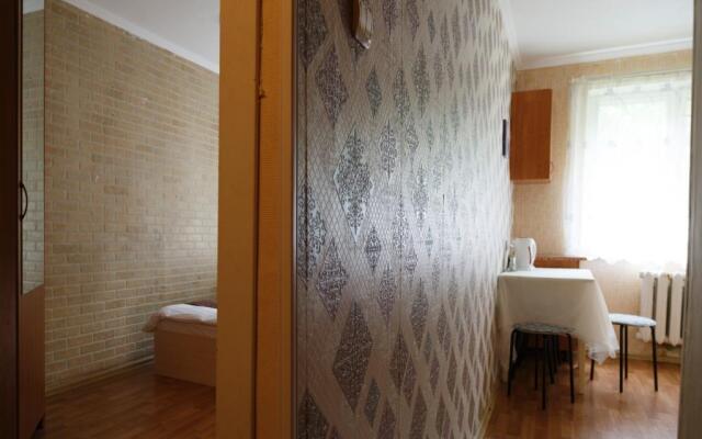 InnDays Chehova 8A Apartments