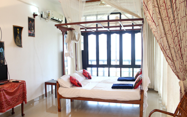 True Blue Beach Resort Hotel