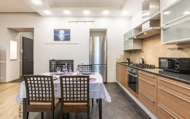 Апартаменты на Грибоедова 2Б