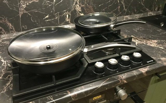 Современная комфортная квартира в спальном районе, рядом с выездом из города