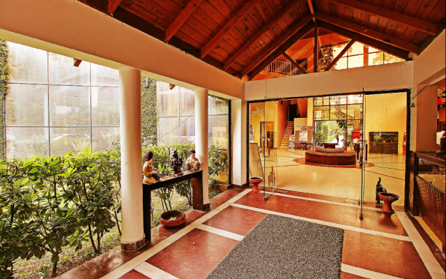Wood Castle Spa & Resort Hotel