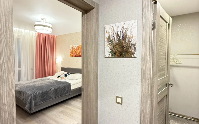 Квартира Луначарского 216