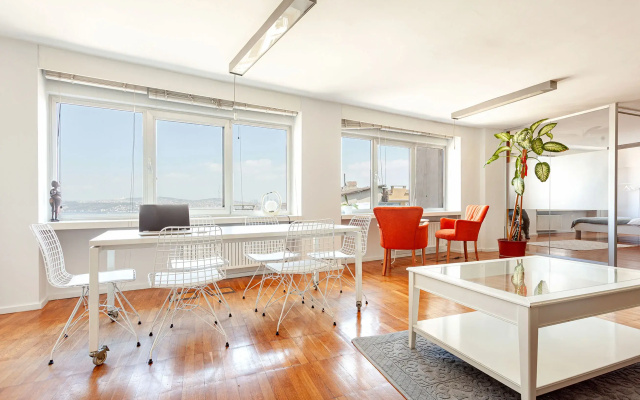 Апартаменты Galata Tower & Bosphorus View 3-Bedroom