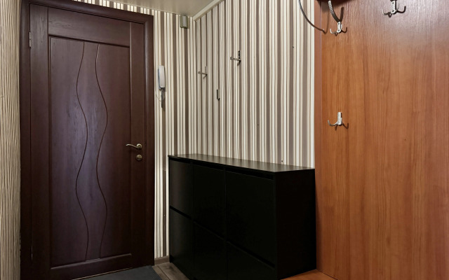 Shikarnaya Dvukhkomnatnaya V Kronshtadte Flat