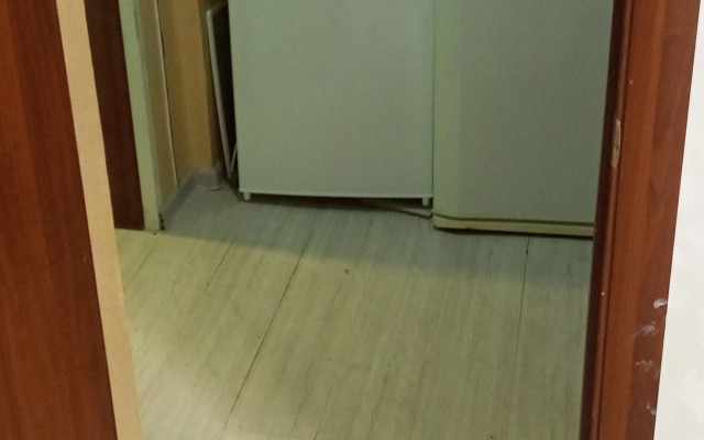 S 3 Spalnyami Apartments