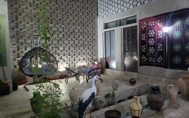 Gulnaraxanum Hotel