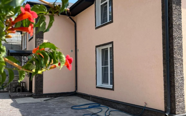 Частный дом по улице Буачидзе