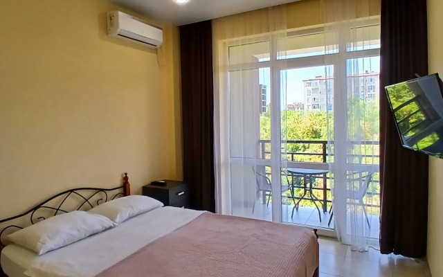 Ryadom S Morem Apartments
