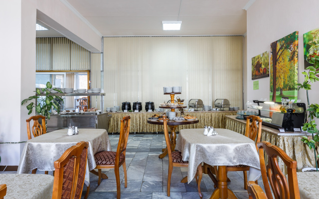 Viktoriya Hotel