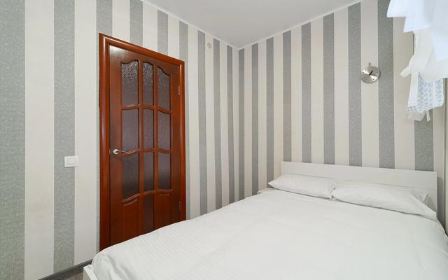 Na Prospecte Nezavisimosti 52 Flat 3-room