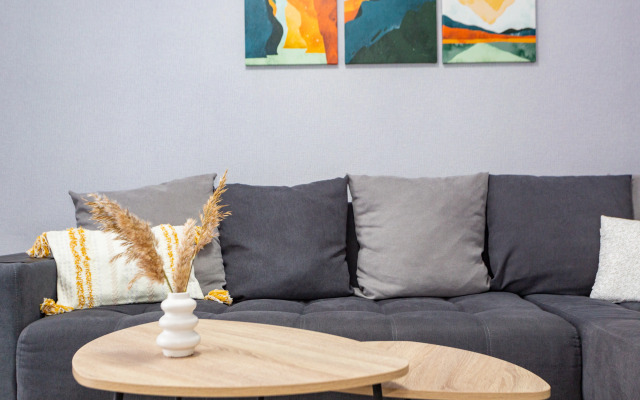 Квартира с фонтаном во дворе