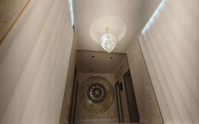 Dom s podogrevaemym basseynom Private house