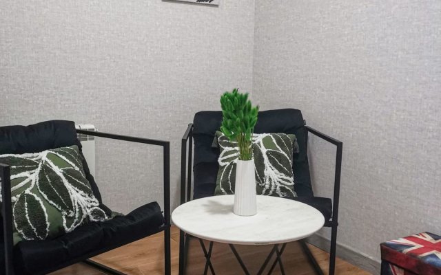 Prostornaya yevrodvushka v serdtse Blagoveschenska Flat