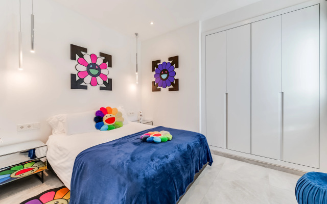 All About Villa Estrella de Oro
