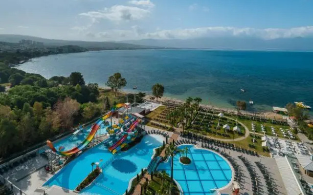 Liberty Kuşadası Resort - All inclusive
