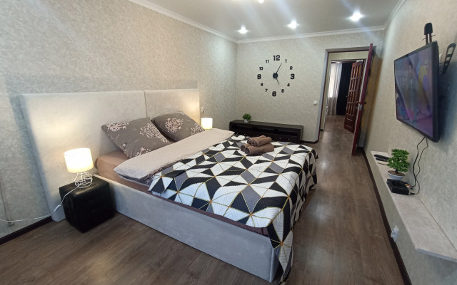 Dlya Semyi Apartments