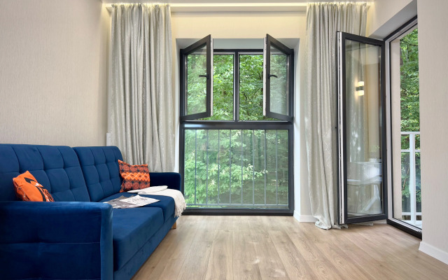 Апартаменты комфорт класса с видом на лес