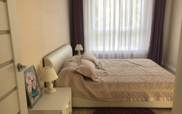 Квартира Современная с видом на озеро