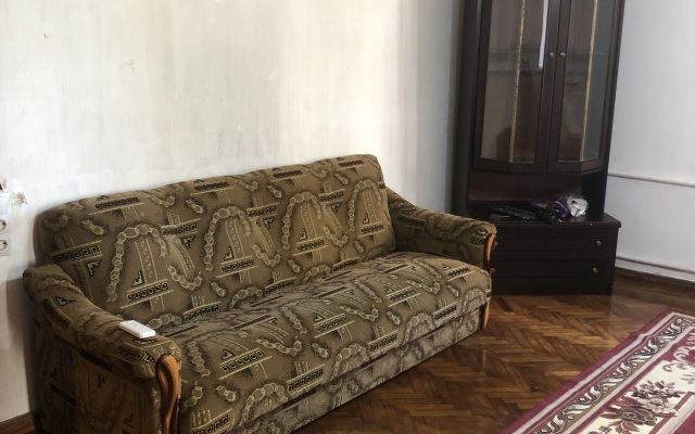Dvukhkomnatnaya V Tsentre G. Sukhum Flat