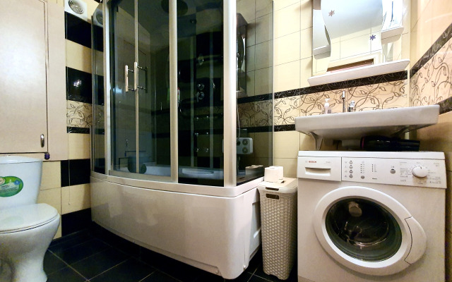 Квартира 2комнатная Студия YarApartments на Толбухина 31