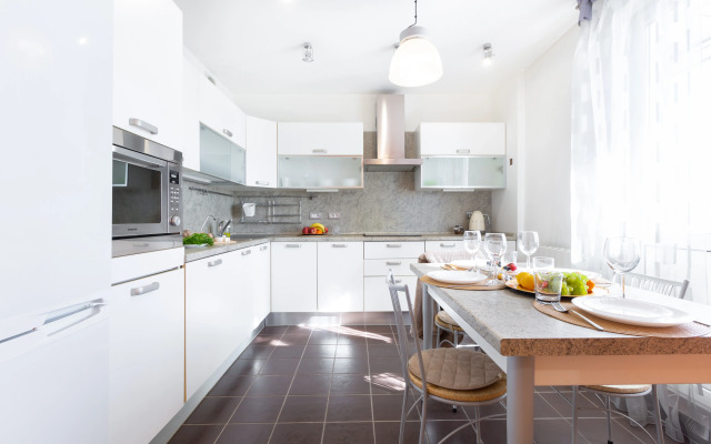 Апартаменты 166 Таллинская 32/3