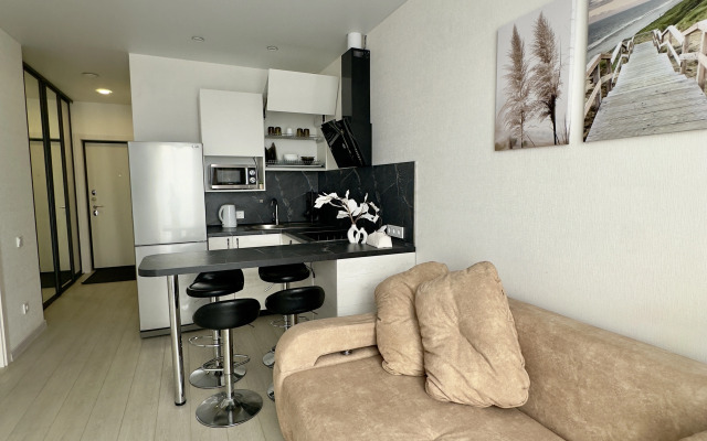 Na Bryanskoy 18 Flat